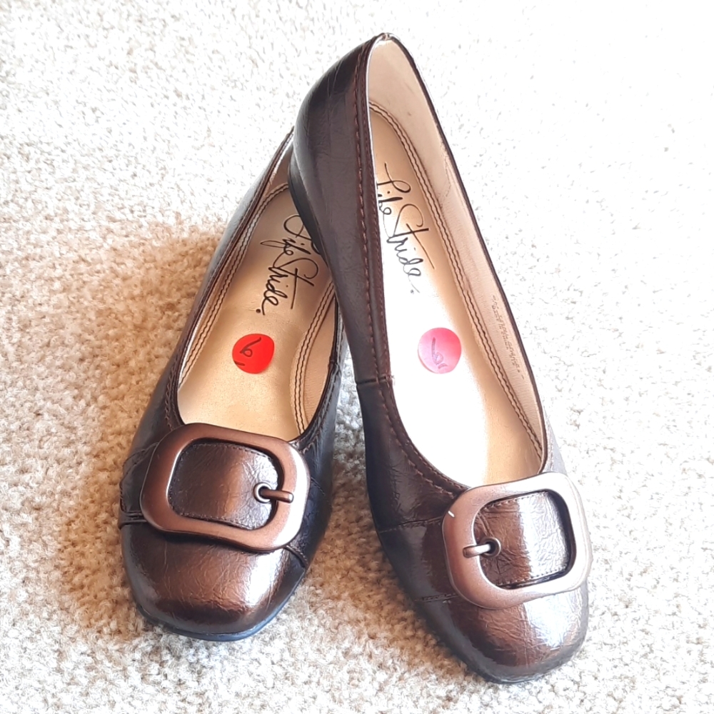 Women's Life Stride 6 M Tori Bronze Shoes Low Heel EUC